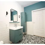 شقة Victus Spacious Close To The With A Work Space By Renters *